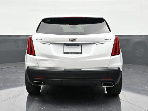2024 Cadillac XT5 Luxury