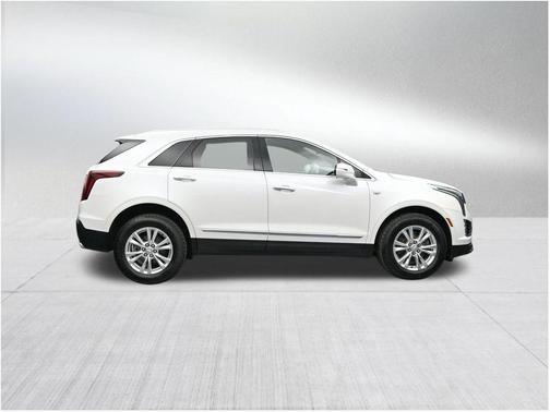 2024 Cadillac XT5 Luxury