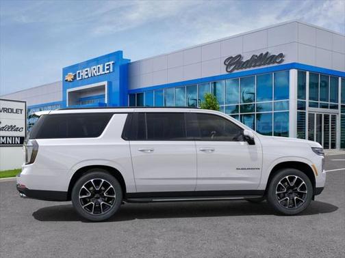 2025 Chevrolet Suburban RST