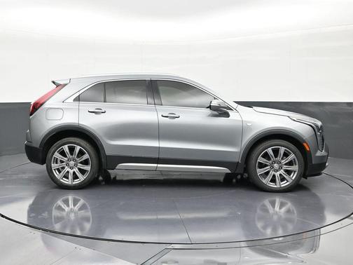 Silver Metallic 2023 Cadillac XT4 Premium Luxury