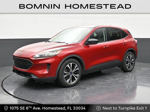 Rapid Red Metallic Tinted Clearcoat 2021 Ford Escape SE