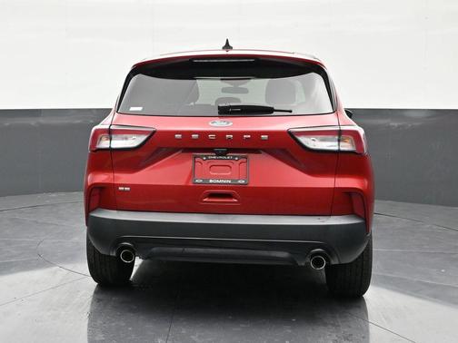 Rapid Red Metallic Tinted Clearcoat 2021 Ford Escape SE