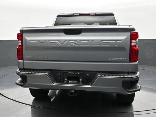 Sterling Gray Metallic 2024 Chevrolet Silverado 1500 Custom