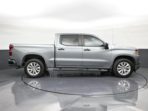 Sterling Gray Metallic 2024 Chevrolet Silverado 1500 Custom