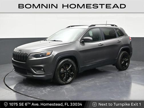 Granite Crystal Metallic Clearcoat 2019 Jeep Cherokee Altitude