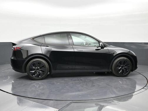 2024 Tesla Model Y Long Range Dual Motor All-Wheel Drive