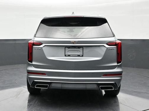 2024 Cadillac XT6 Luxury FWD