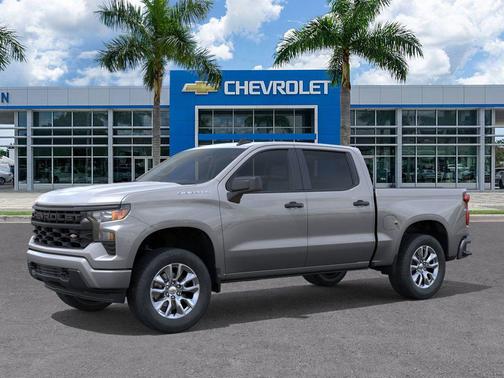 2025 Chevrolet Silverado 1500 Custom