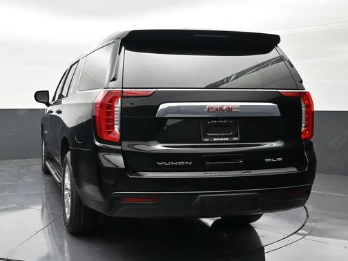 2023 GMC Yukon XL SLE