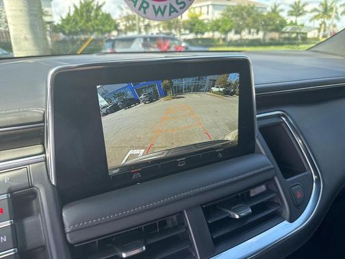 2023 GMC Yukon XL SLE