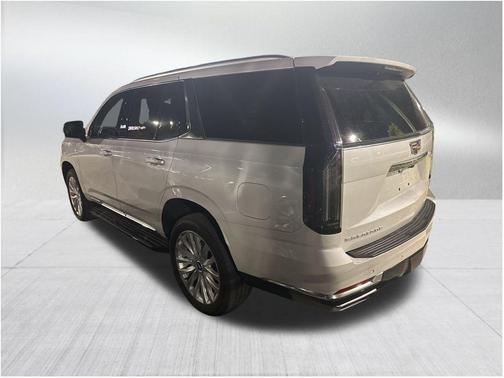 2025 Cadillac Escalade Luxury