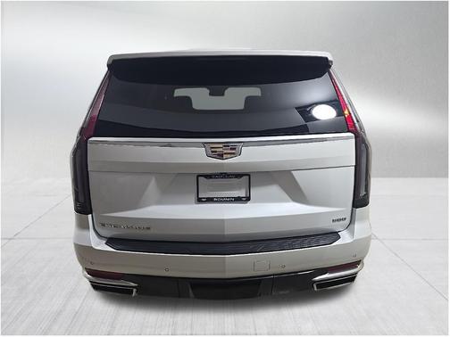 2023 Cadillac Escalade Luxury