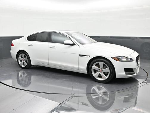 2018 Jaguar XF 25t