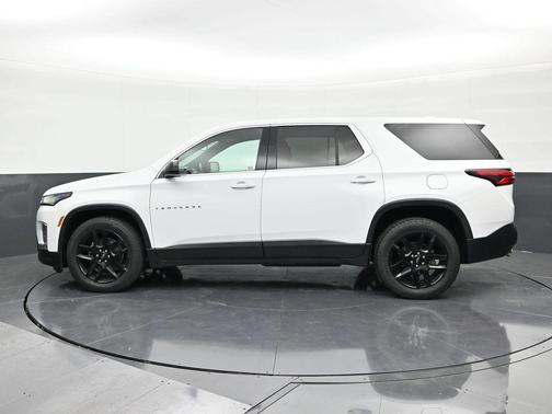 2022 Chevrolet Traverse LS