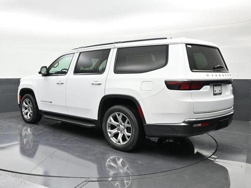 2022 Jeep Wagoneer Series I 4x2