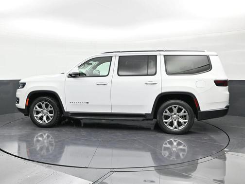 2022 Jeep Wagoneer Series I 4x2