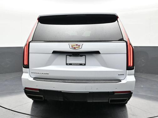 Vibrant White Tricoat 2026 Cadillac Escalade ESV Sport Platinum