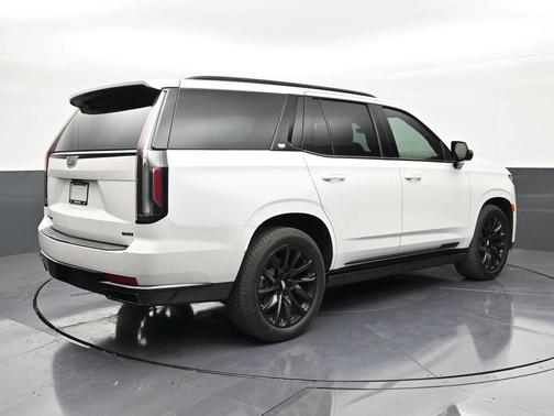 Crystal White Tricoat 2024 Cadillac Escalade Sport Platinum