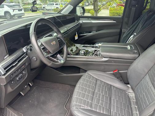 2025 Cadillac Escalade ESV V-Series