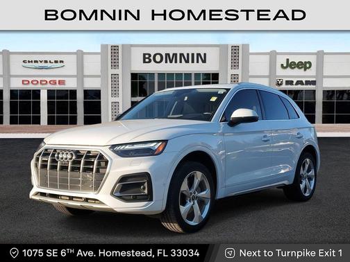 Glacier White Metallic 2021 Audi Q5 45 Prestige
