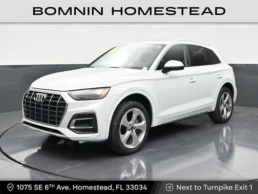 Glacier White Metallic 2021 Audi Q5 45 Prestige