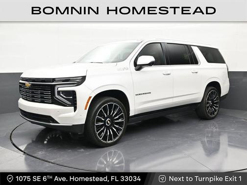 Iridescent Pearl Tricoat 2025 Chevrolet Suburban 4WD High Country