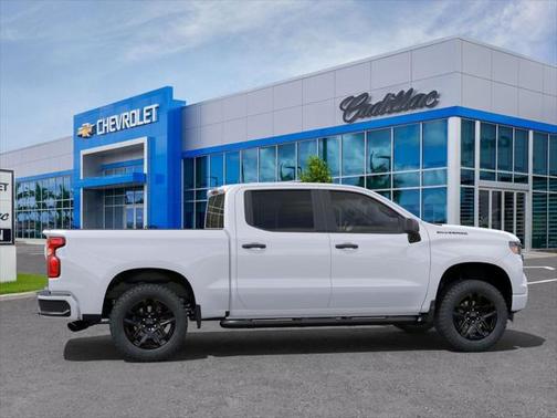 2025 Chevrolet Silverado 1500 Custom