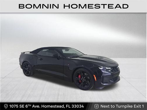 2022 Chevrolet Camaro RWD Convertible LT1