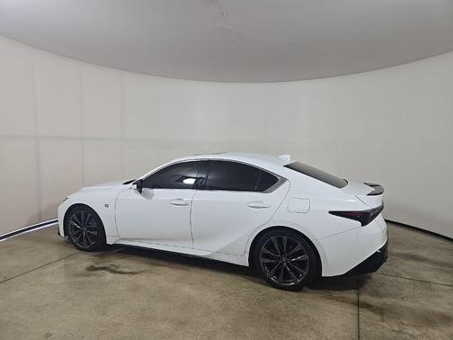 2022 Lexus IS 350 Base