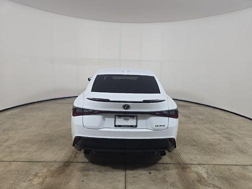 2022 Lexus IS 350 Base