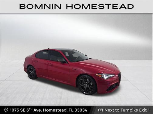 2023 Alfa Romeo Giulia Estrema RWD