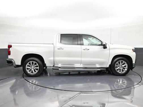 Pearl 2019 Chevrolet Silverado 1500 LTZ