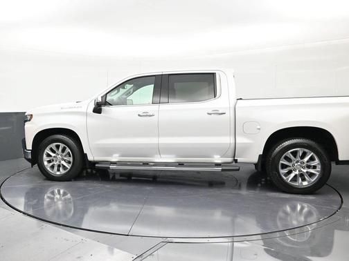 Pearl 2019 Chevrolet Silverado 1500 LTZ