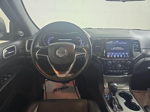 2021 Jeep Grand Cherokee Laredo