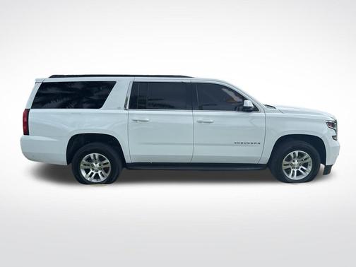 Summit White 2019 Chevrolet Suburban LT