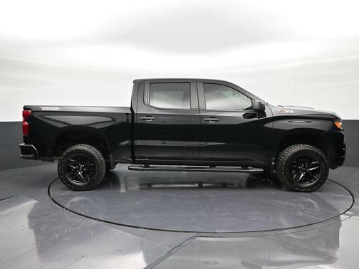 Black 2024 Chevrolet Silverado 1500 Custom Trail Boss