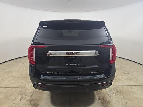 2023 GMC Yukon SLE