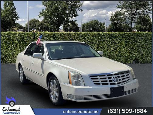 2011 Cadillac DTS Premium Collection