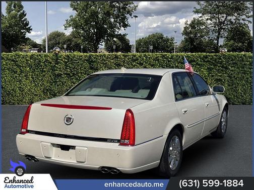 2011 Cadillac DTS Premium Collection