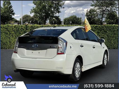 2013 Toyota Prius Plug-in Base