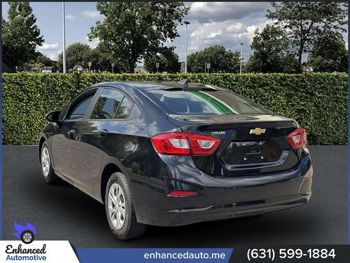 2019 Chevrolet Cruze LS