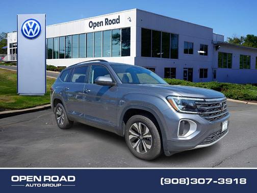 2024 Volkswagen Atlas 2.0T SE