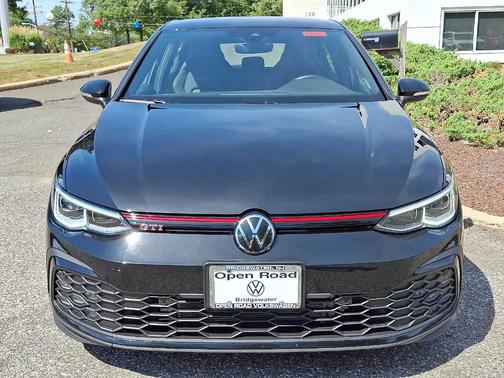 2024 Volkswagen Golf GTI 2.0T S