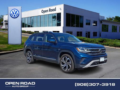 Tourmaline Blue Metallic 2023 Volkswagen Atlas 2.0T SEL