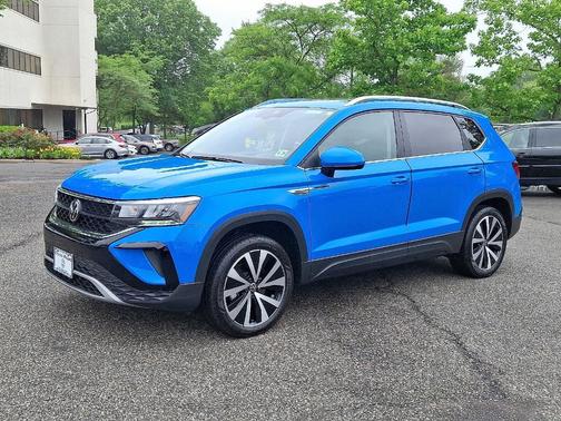 2024 Volkswagen Taos 1.5T SE