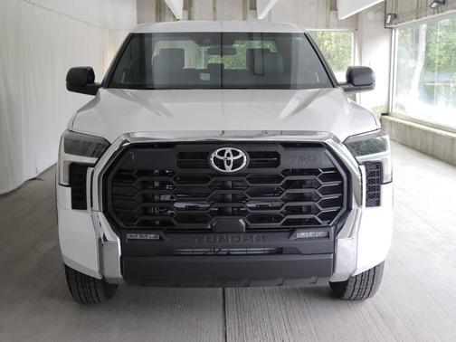 Ice Cap 2026 Toyota Tundra SR5