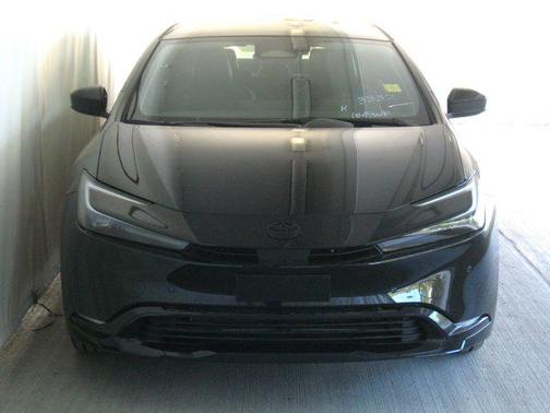 2025 Toyota Prius L