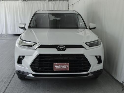 Wind Chill Pearl 2026 Toyota Grand Highlander Hybrid Limited