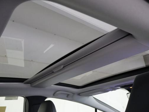 Cutting Edge 2026 Toyota Prius Plug-In Hybrid XSE