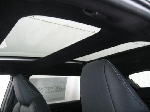 2025 Toyota bZ4X XLE